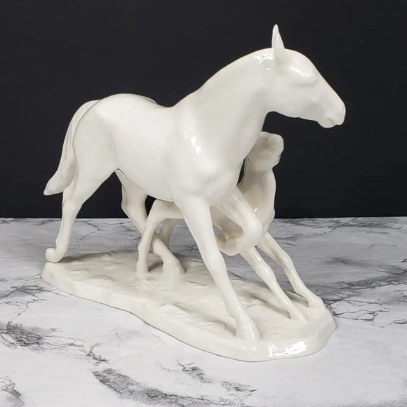Noritake Mare Foal Figurine Bone China Porcelain Nippon Toki Kaisha Vintage - Picture 4 of 11